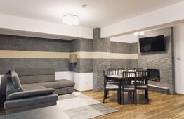 Penthouse de 3 camere, decomandat, 83 mp, 2 băi și terasă, in Tractorul, Coresi