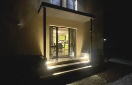 REDUCERE!! Vulcan – casă de vânzare cu panoramă montană deosebită