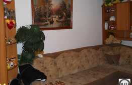 Apartament partial mobilat de vanzare!