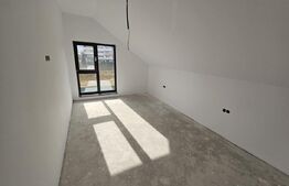 Casa premium, 180 mp utili, 320 mp curte, Europa, cu panouri fotovoltaice!