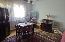 Casa renovabila cu 11508 mp teren, in Copaceni