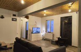 Casă familială cu vedere spre lac, 148 mp utili, 365 mp teren, Câmpenești 