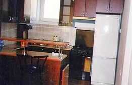 Casa Solida, Renovata in 2006. Zona linistita de top !