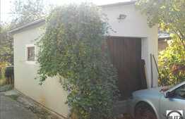 Casa de vanzare in Cluj In cartierul Gheorgheni zona linistita de case!