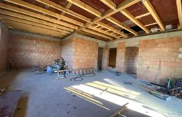 Casa moderna pe parter, semifinisata, teren 500 mp – Apahida