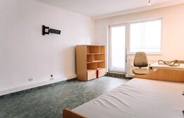 Apartament cu 3 camere decomandate, 63 mp, zona Zorilor