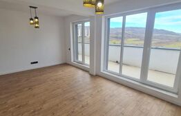 Apartament finisat, 52 mp utili, terasa 34 mp, zona Terra