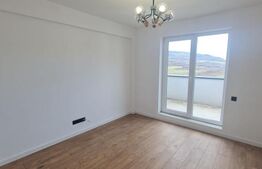 Apartament finisat, 52 mp utili, terasa 34 mp, zona Terra
