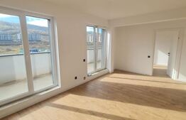Apartament finisat, 52 mp utili, terasa 34 mp, zona Terra