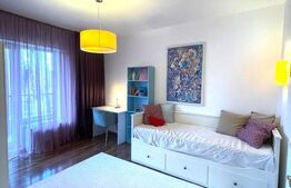 Apartament 4 camere, 135 mp, 2 bai, terasa, parcare, Complex Semiluna