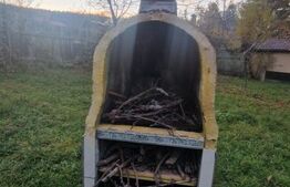 Casa batraneasca 15 minute de Brasov, 2 CAMERE 380 MP TEREN