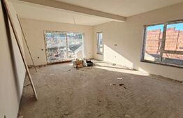 Duplex nou, 120 mp, 250 mp teren, zona Vivo 