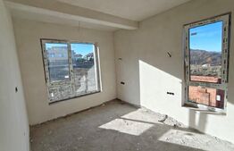 Duplex nou, 120 mp, 250 mp teren, zona Vivo 