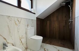  Vilă Duplex 240 mp, teren 450 mp, finisaje premium, Ghimbav