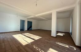 Vilă Duplex 240 mp, teren 500 mp, finisaje premium, Ghimbav