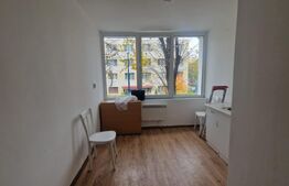 Camera de camin, cu baie in camera, 12 mp, zona Tractorul