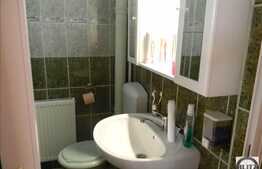 Vanzare casa alipita, 100 mp utili, 325 mp teren, zona linistita