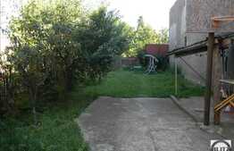 Vanzare casa alipita, 100 mp utili, 325 mp teren, zona linistita