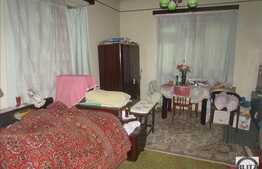 OPORTUNITATE! CASA Renovabila cu 450 mp de teren, zona Ciuperca Gheorgheni