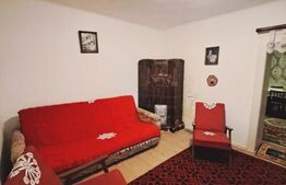 Casa de vanzare, 5 camere, teren generos de 1.290 m², zona Dumbrăvița