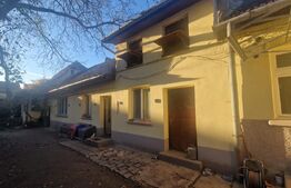 Casa de vanzare, 1360 mp teren, strada asfaltata, circulata, Centrul Vechi