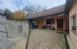 Casă de vânzare 3 camere + teren 471 mp, Săcele