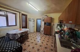 Casă de vânzare 3 camere + teren 471 mp, Săcele