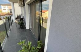 Vilă cu finisaje LUX și teren de 832mp la intrare în Dezmir!