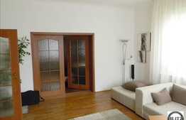 Casa demolabila in Grigorescu, 370 mp de teren