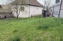 Casă individuală locuibilă + teren 477m în Dâmbul Rotund