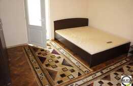 Apartament 1 camera, decomandat, in imobil tip casa, zona strazii Bucuresti