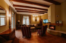 Afacere la cheie! Vila clasificata, 5 camere, 300 mp, teren 1600 mp