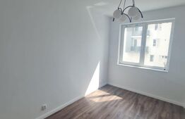 Apartament finisat, semidecomandat, 3 camere, 60 mp utili, parcare, zona Vivo