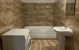 Apartament cu o camera, 38 mp, zona Florilor