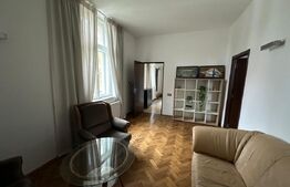 Apartament cu 2 camere 65 mp, zona UMF 