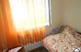 Apartament cu 3 camere de vanzare, decomandat, zona BIG