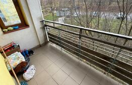 Apartament 3 camere, etaj intermediar, 60 mp, zona Cetatea Fetei 