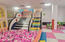 Spatiu comercial, 131 mp, 3 parcari