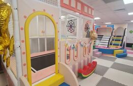 Spatiu comercial, 131 mp, 3 parcari