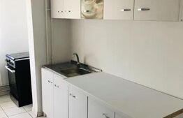 Apartament 2 camere, decomandat, cu parcare, zona Intre Lacuri