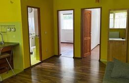 Apartament 3 camere 65 mp , 2 parcări, curte (lângă padure) 