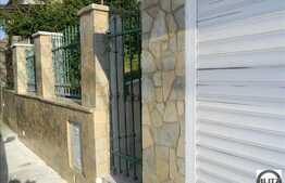 De vanzare casa individuala in Gruia, 200 mp plus 520 mp teren