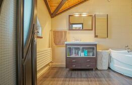 Casa de 500 mp utili, mobilata modern, 440 mp teren in Brasov !