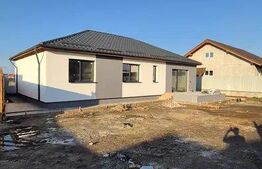 Casa de vanzare Izvor 4 camere , 500 mp teren  90% finalizata