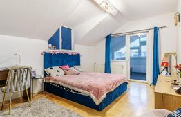 Casa individuala cu 3 apartamente, comision 0%, Intre Lacuri