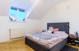 Casa individuala cu 3 apartamente, comision 0%, Intre Lacuri