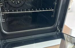 Apartament 2 camere ,etaj 1 din 4, cu parcare, Zona Eroilor 