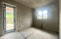 Casa moderna cu terasa panoramica si garaj dublu – confort, intimitate