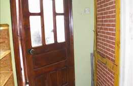 Casa demolabila in Gruia, 1000 mp de teren!