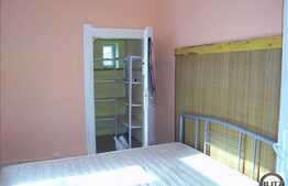 Casa demolabila in Gruia, 1000 mp de teren!